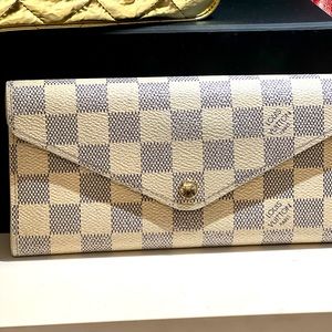Louis vuitton Sarah walket